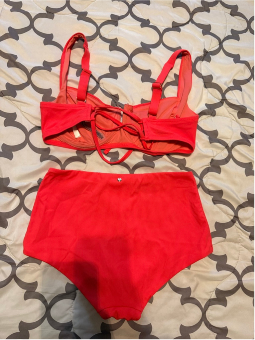 Women's Victoria's Secret Red Ribbed Bikini Set M - Picture 6 of 6